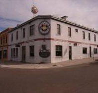 Club Hotel Bairnsdale - Accommodation Redcliffe