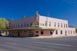 Railway Hotel - Accommodation Redcliffe 0