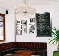 5 Bar - Accommodation Redcliffe