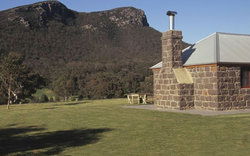 Royal Mail Hotel - Accommodation Redcliffe 1