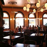 The Rose Hotel - Lounge Bar - Accommodation Redcliffe 1