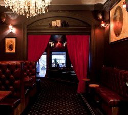 World Bar - Accommodation Redcliffe 2