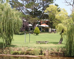 Bendemeer Hotel - Accommodation Redcliffe 3