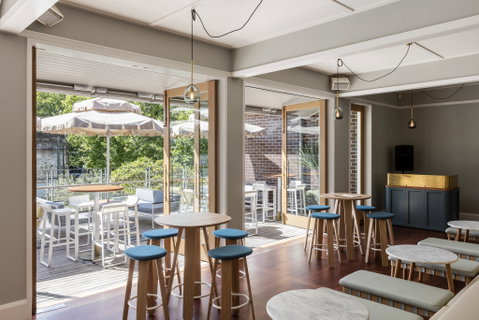 The Tilbury Hotel - Accommodation Redcliffe 6