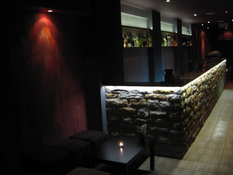 Cave Bar - Accommodation Redcliffe 5