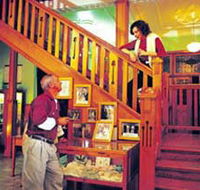 Hotel Corones - Accommodation Redcliffe