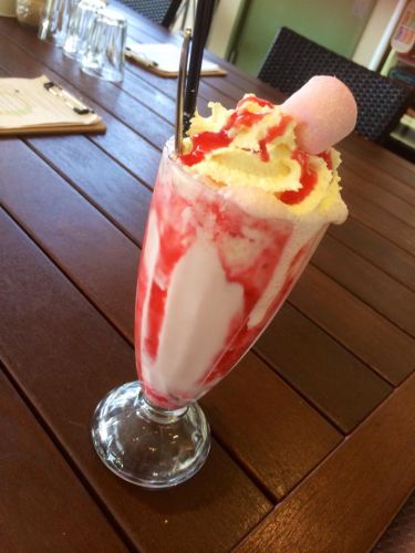 Q Bar & Brasserie On The Avenue - Accommodation Redcliffe 2