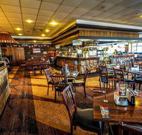 Isa Hotel - Accommodation Redcliffe