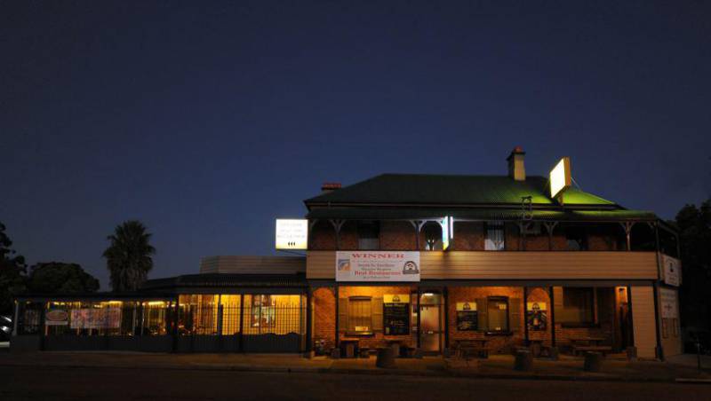 Farley ACT Accommodation Redcliffe