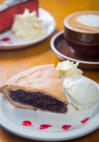 Andy’s Cherry Pie Cafe - Accommodation Redcliffe 1