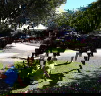 Deni Fest - Accommodation Redcliffe