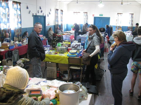 Trash And Treasure At East Kurrajong - Accommodation Redcliffe 2