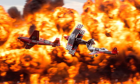 Australian International Airshow - Accommodation Redcliffe 2