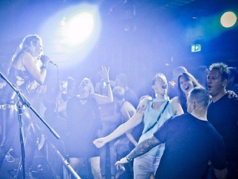 Karaoke At The Avenue - Accommodation Redcliffe 0