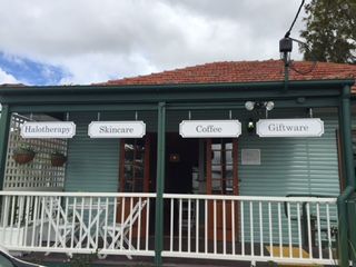 A Wild Night Out - Spring - Accommodation Redcliffe 4
