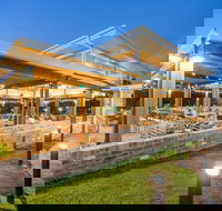 Harrigan's Irish Pub  Accommodation - Accommodation Redcliffe