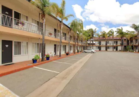 Econo Lodge Griffith Motor Inn - Accommodation Redcliffe 6