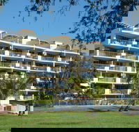Sails Resort on Golden Beach - Accommodation Redcliffe