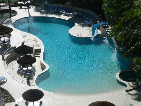Royal Palm Resort - Accommodation Redcliffe 4