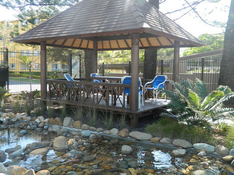Royal Palm Resort - Accommodation Redcliffe 5