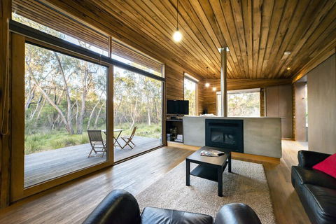 DULC Cabins - Accommodation Redcliffe 2