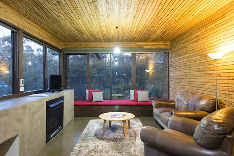 DULC Cabins - Accommodation Redcliffe 5