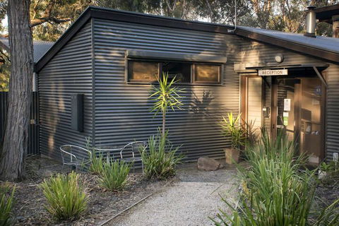 DULC Cabins - Accommodation Redcliffe 1