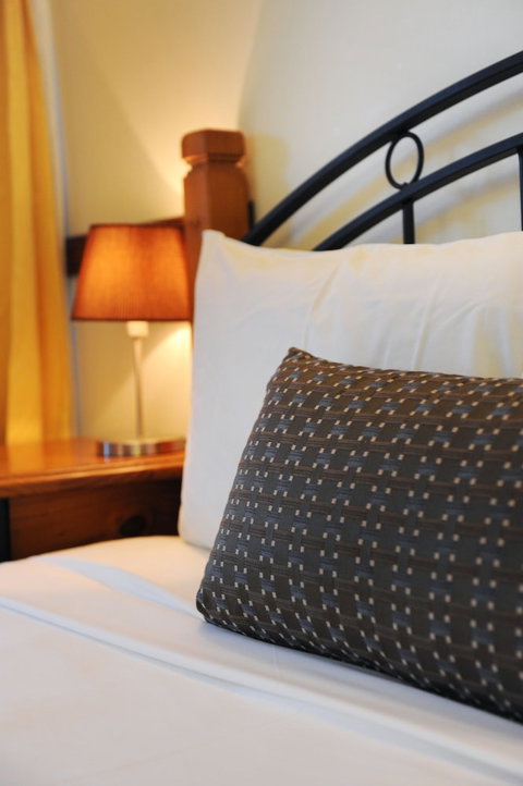 At Whitsunday Vista Holiday Apartments - Accommodation Redcliffe 2