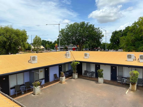 Katherine Motel - Accommodation Redcliffe 1
