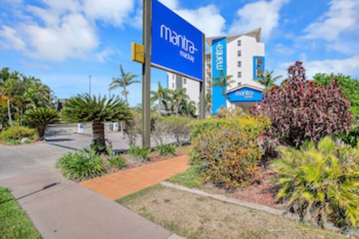 Andergrove QLD Accommodation Redcliffe