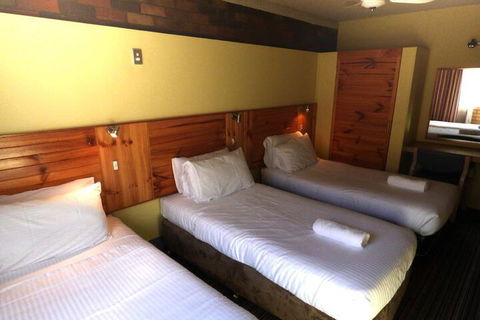 Wanderlight Motor Inn - Accommodation Redcliffe 4