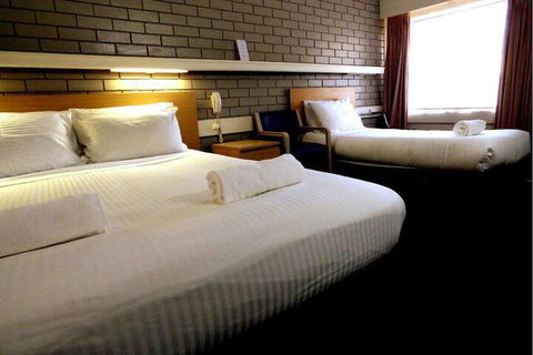 Wanderlight Motor Inn - Accommodation Redcliffe 6