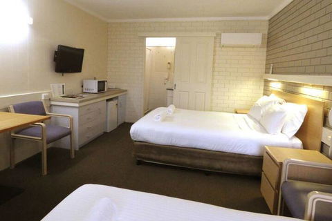 Wanderlight Motor Inn - Accommodation Redcliffe 5