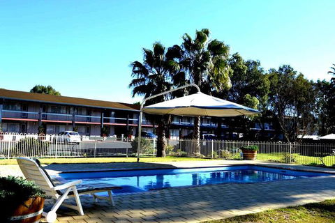 Wanderlight Motor Inn - Accommodation Redcliffe 1