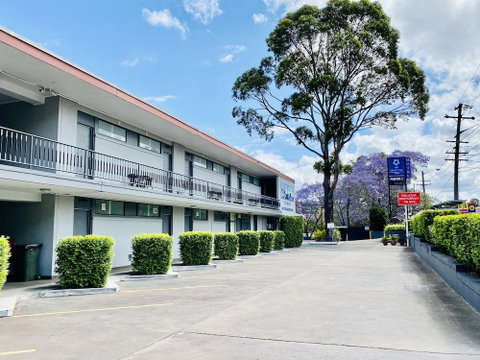 The Select Inn Ryde - Accommodation Redcliffe 0