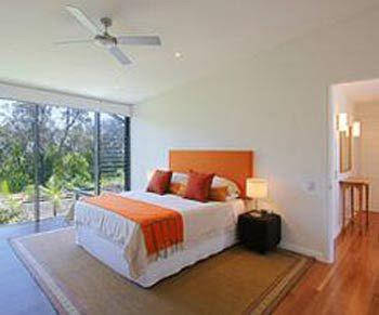 Kiah Beach House - Accommodation Redcliffe 0