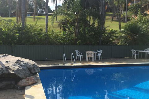 Paradise Palms Resort - Accommodation Redcliffe 5