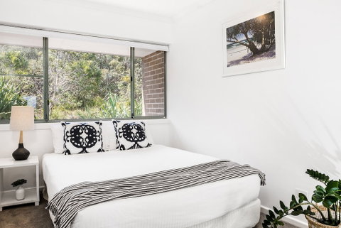 A Perfect Stay - 11 James Cook Apartments - Accommodation Redcliffe 6