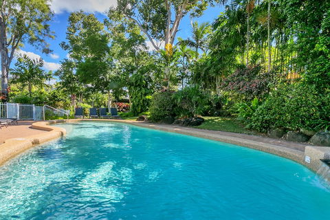 Roydon Beachfront Apartments - Accommodation Redcliffe 6