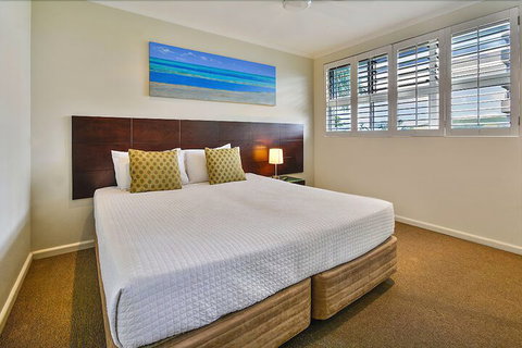 Beach Lodges - Accommodation Redcliffe 7