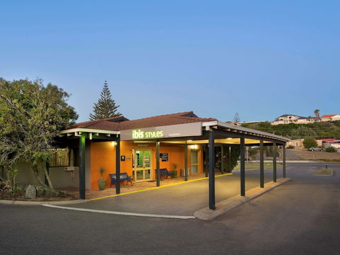 Ibis Styles Geraldton - Accommodation Redcliffe 0