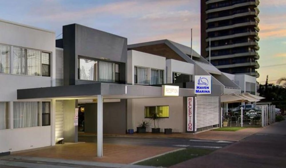 Glenelg North SA Accommodation Redcliffe