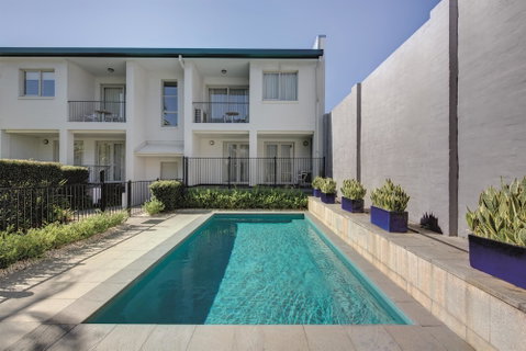 Adina Apartment Hotel Sydney Chippendale - Accommodation Redcliffe 2