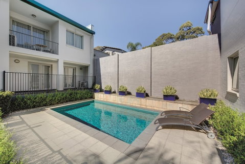 Adina Apartment Hotel Sydney Chippendale - Accommodation Redcliffe 1