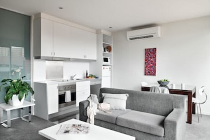 Williamstown VIC Accommodation Redcliffe