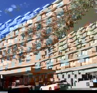 Royal Pacific Hotel - Accommodation Redcliffe
