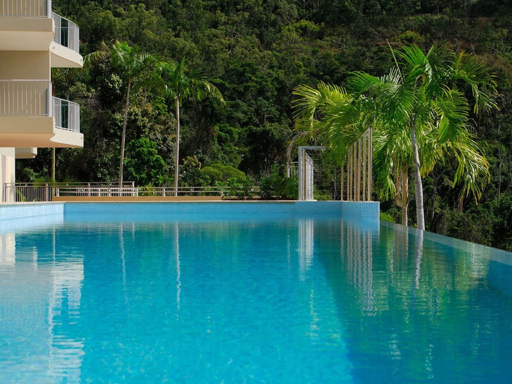 Airlie Beach QLD Accommodation Redcliffe