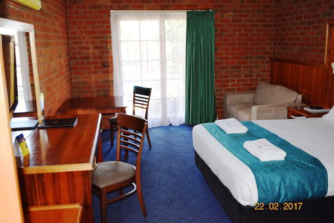 Early Australian Motor Inn - Accommodation Redcliffe 4