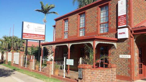 Early Australian Motor Inn - Accommodation Redcliffe 0