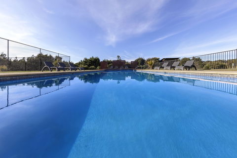 Ramada Resort By Wyndham Phillip Island - Accommodation Redcliffe 1